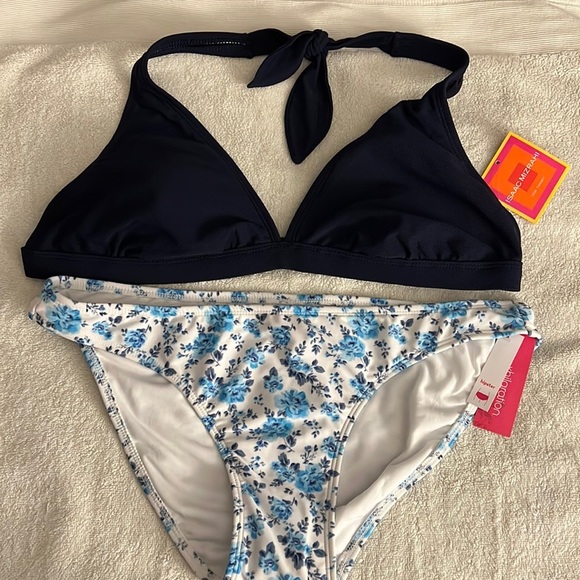 Ladies bikini - Picture 1 of 9